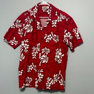 Classic pacific legend Hawaiian shirt red and white hibiscus 🌺 size M